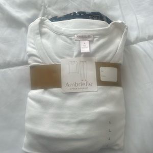 New with tags large soft sleep set